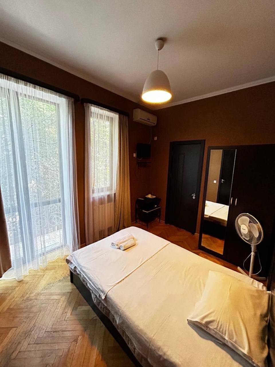 Duma Hotel Τυφλίδα Εξωτερικό φωτογραφία