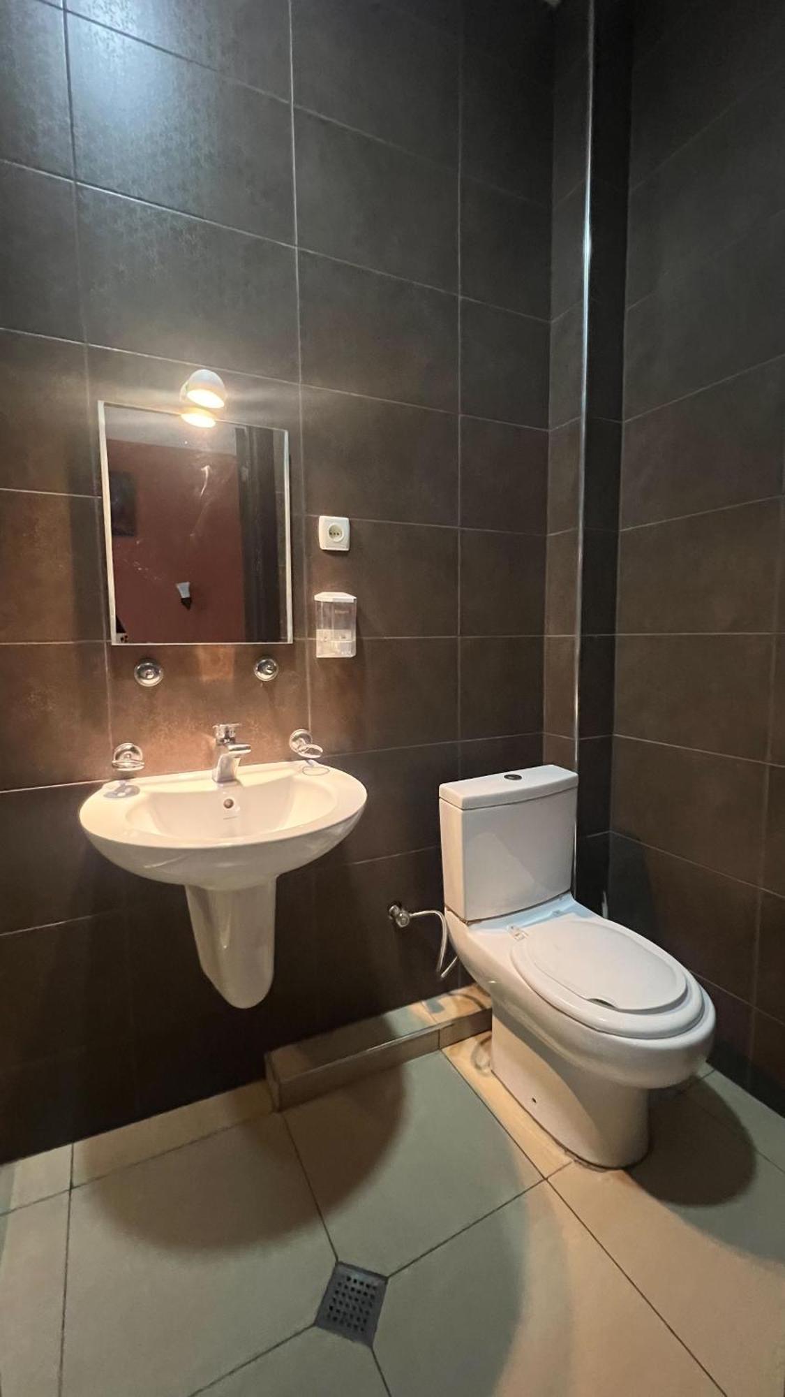 Duma Hotel Τυφλίδα Εξωτερικό φωτογραφία